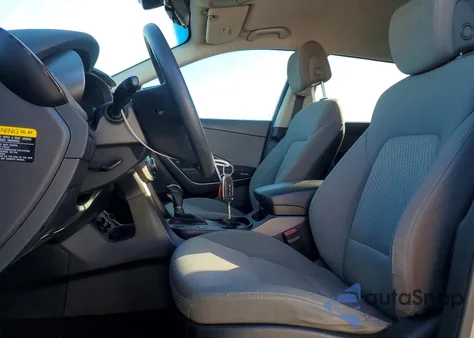 2017 Hyundai Santa Fe Se from USA, damaged, VIN KM8SM4HF5HU228802